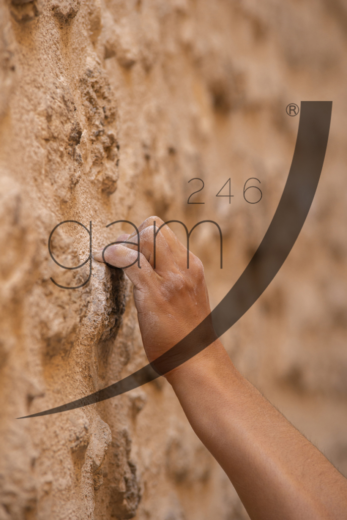 Street boulder L'Aquila 2023