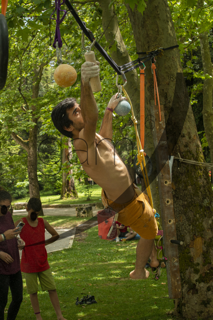 Street boulder L'Aquila 2023