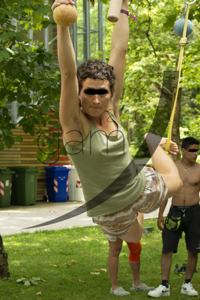 Street boulder L'Aquila 2023