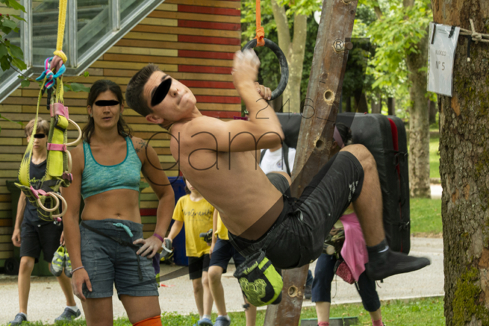 Street boulder L'Aquila 2023