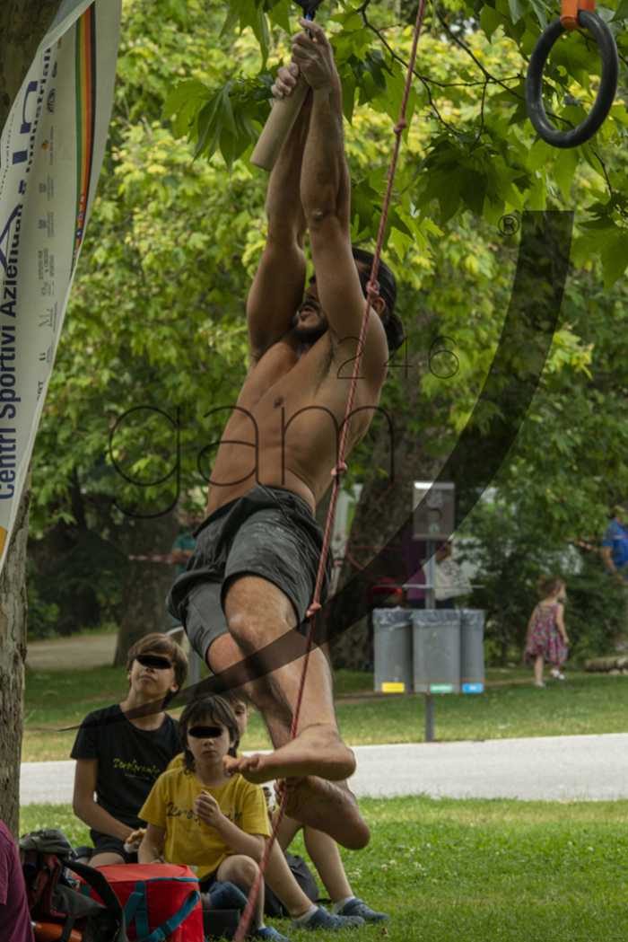 Street boulder L'Aquila 2023